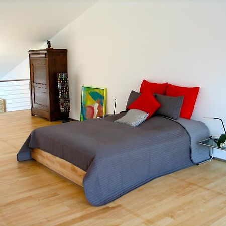 Ferienwohnung Artist's Loft zur Maloya Ormalingen Zimmer foto
