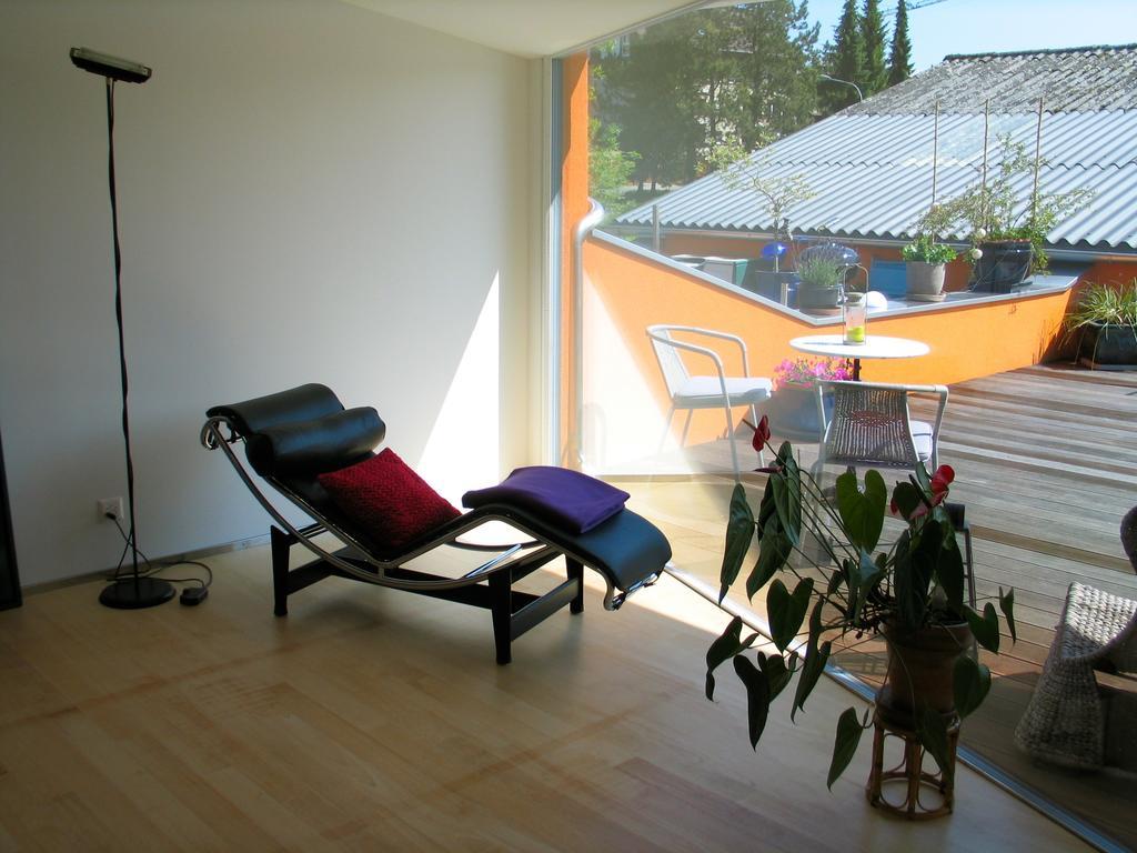 Ferienwohnung Artist's Loft zur Maloya Ormalingen Zimmer foto